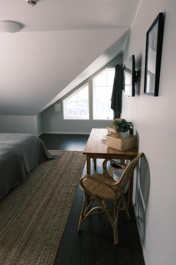 Skaergardshotellet Hoenoe Хене Екстериор снимка