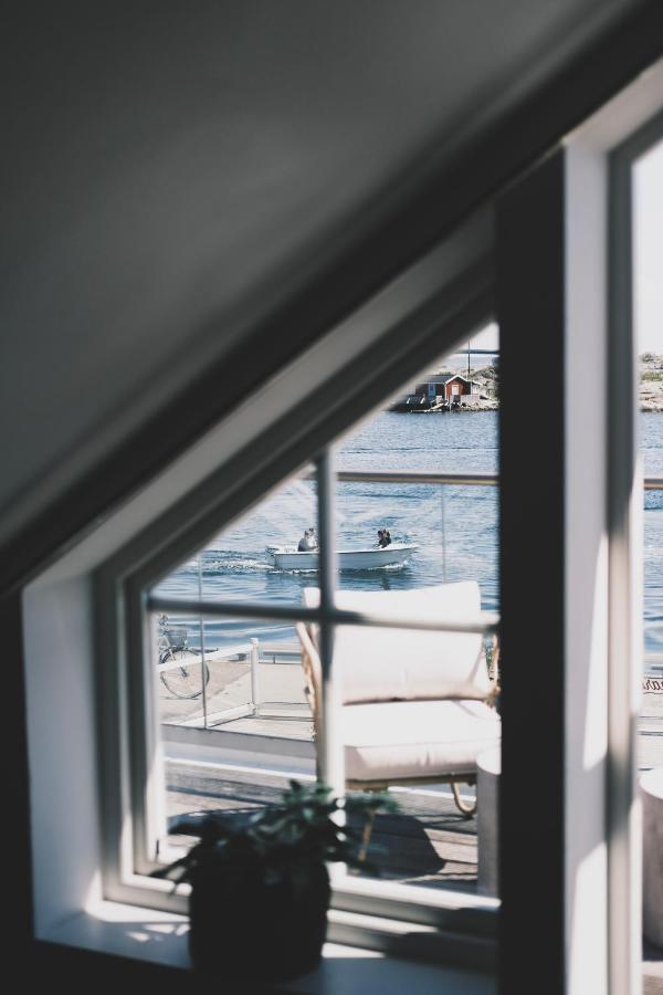 Skaergardshotellet Hoenoe Хене Екстериор снимка