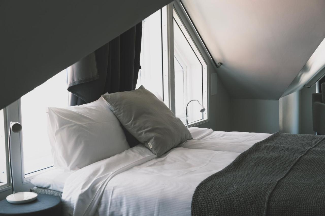Skaergardshotellet Hoenoe Хене Екстериор снимка